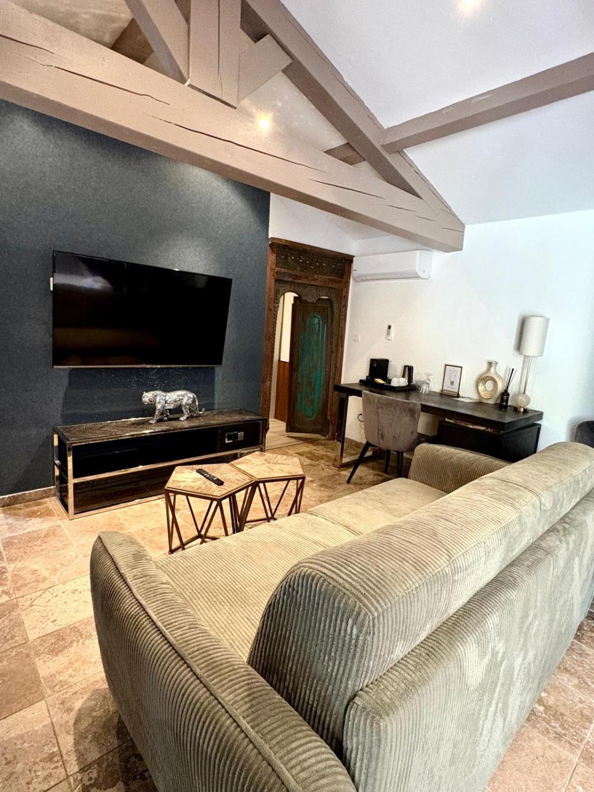 La Villa Dune, Hotel & Spa Nuxe Gassin Buitenkant foto